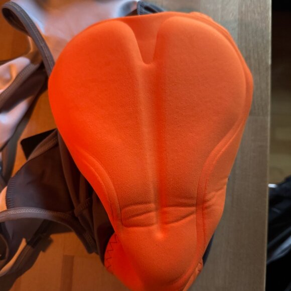 NWT Pearl Izumi Women's Attack Bib Bike Shorts - Grey, S (fits like XS) - Picture 8 of 10